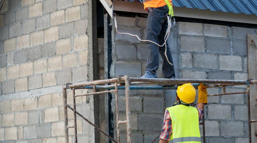 Expert Emergency Roof Repairs services in Volin, SD